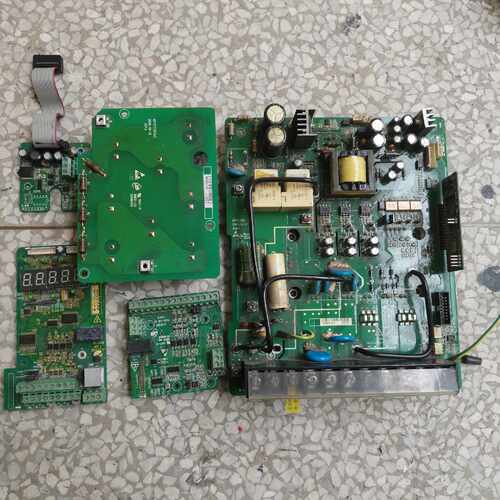 询MD320NT11GB汇川11KW变频器配件板，MT152I