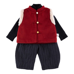1岁男宝宝冬装套装加厚外出服新中式拜年服冬款夹棉背心毛衣裤子