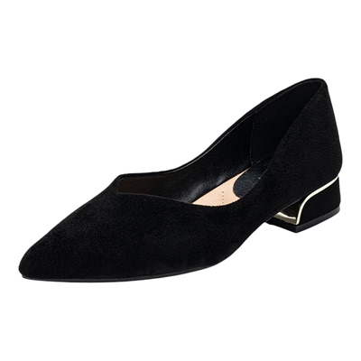 大码黑色尖头粗跟浅口通勤单鞋