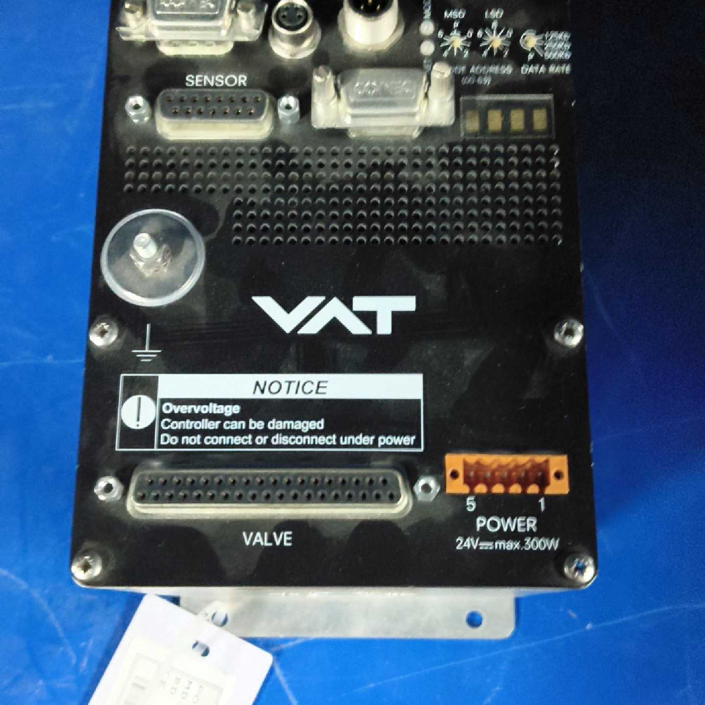 瑞士VAT蝶阀控制器，型号670EC-24CQ-AIJ3/0&mdash;议价