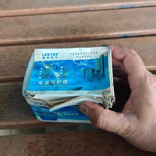 议价雷悦电气LY1-B电涌保护器，4P四极，385V，25KA（