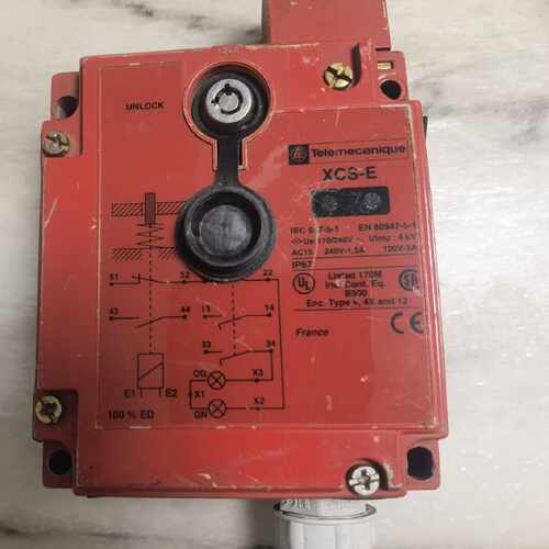 议价拆机件，Telemecanique XCS-E5331安全门维修