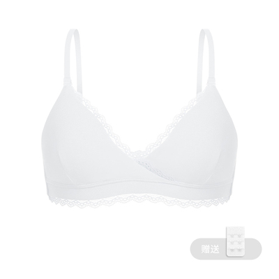 小胸内衣女法式蕾丝显胸小三角杯