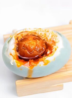 高邮咸鸭蛋散养无腥味正宗高油特色腌制鲜香古法好吃红心端午节