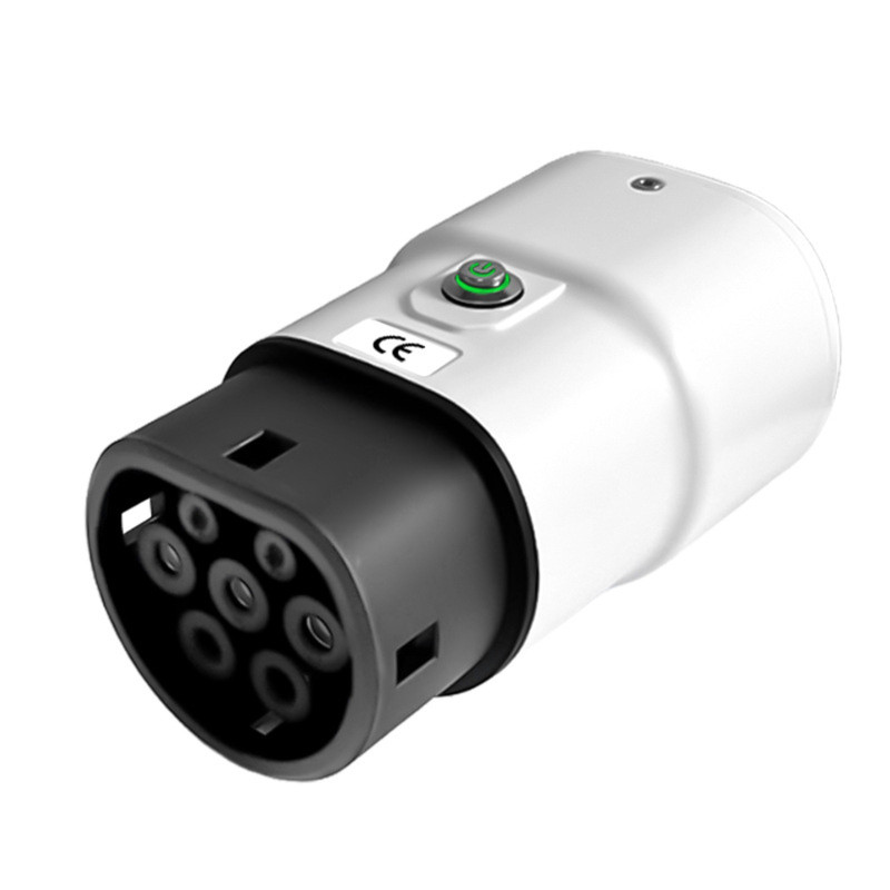 新能源V2L外放取电器Type2欧标CCS2英标转换头车载GBT家用放电枪