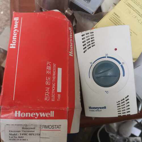Honeywell霍尼韦尔电子温控器  T498C-RPE3
