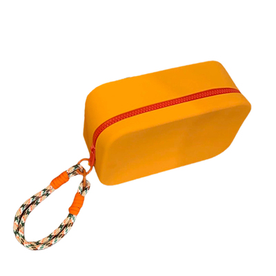 硅胶化妆包便携防水游泳健身收纳包ins新款大容量多功能随身小包