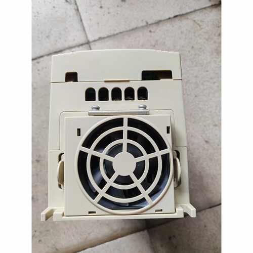 议价士纳变频器S300S0040G34KW380V维修
