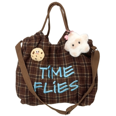 梦想的呢子包包可以斜挎