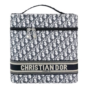 大牌化妆包女2025新款高端便携外出大容量化妆品收纳盒手提箱超火