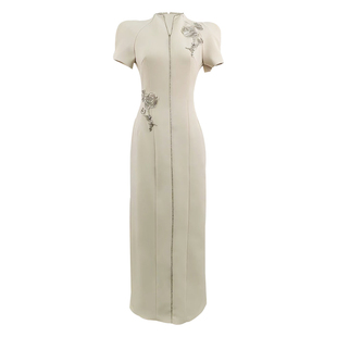 越南小众设计师优雅气质精致风宴会短袖长裙女蕾丝刺绣花朵连衣裙