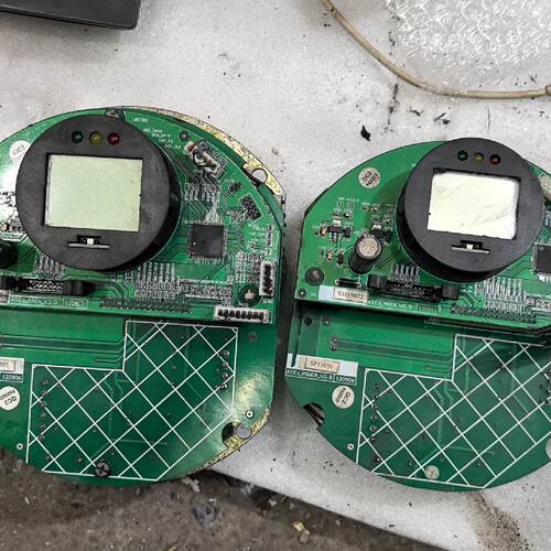 溢价-电动执行器主板。共两个。型号：ASEJ-POWER-V2