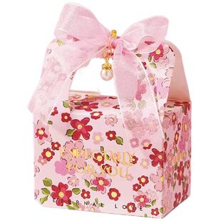 喜糖盒2025新款高级感婚礼喜糖袋订婚专用糖果包装盒子婚礼伴手礼