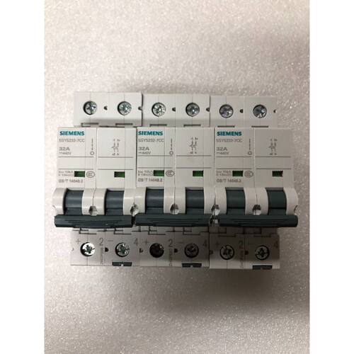 5SY5232-7CC 2P 32A 直流断路器询价