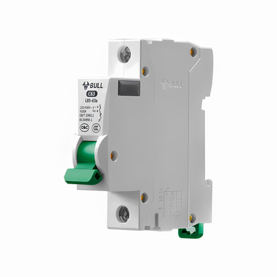 公牛1P空气开关63A/32A家用