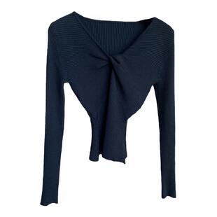 AMR UU◆设计感 小心机纽结V领修身显瘦针织打底衫女毛衣秋冬新款