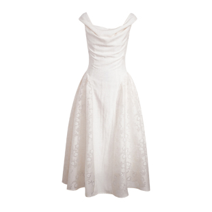 签儿2026年早春白月光领证小白裙复古小众荡领蕾丝一字肩连衣裙女