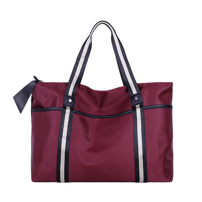 轻便旅游大容量出差防水健身包