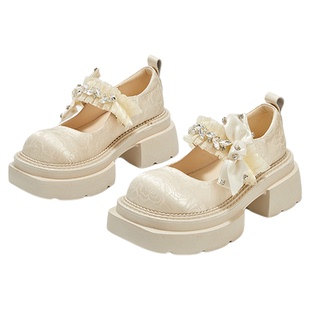 星期六正品增高厚底乐福鞋女士2026新款秋季款流行水钻蝴蝶结单鞋