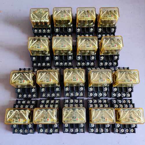 议价-和泉继电器：RH4B-ULD、DC24Ⅴ。，成色如果可维修
