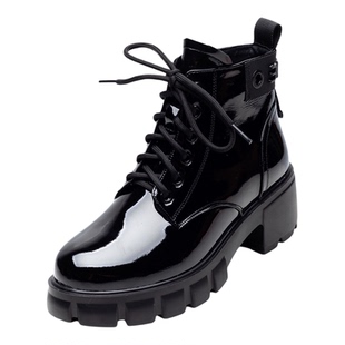 真皮漆皮短靴头层牛皮松糕底百搭女款靴子粗跟厚底保暖羊毛马丁靴