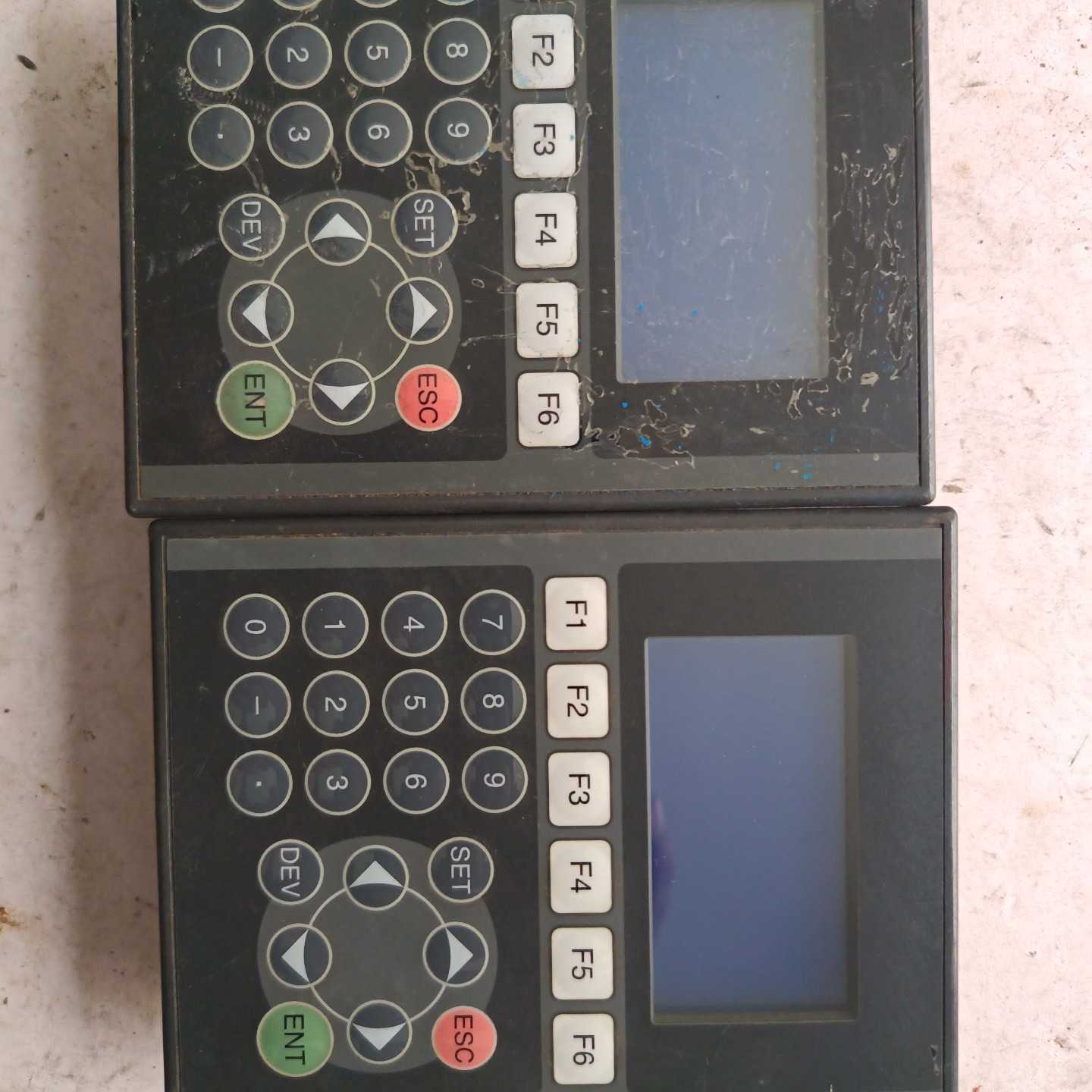 议价三菱文本显示器F920G0T-BBD5-K-C