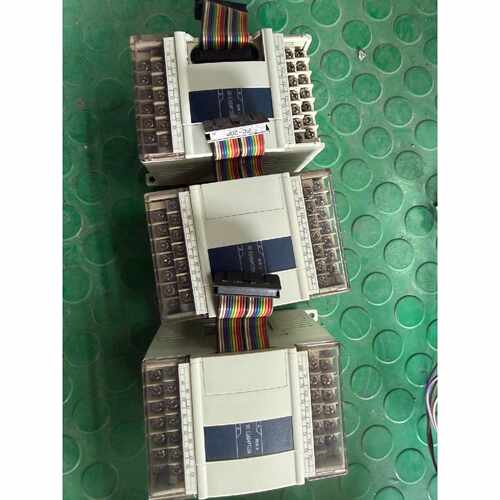 询价-信捷plc扩展模块，xc-e3ad4pt2da三个，件，