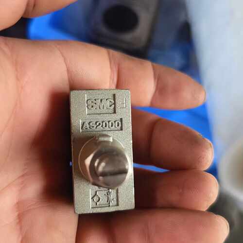 议价SMC调节阀AS2000    2个维修