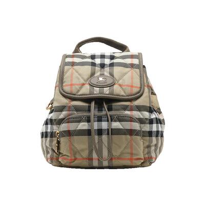 【自营】BURBERRY/博柏利Horseshoe骑士徽标抽绳磁扣双肩包背包饰