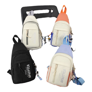 儿童斜挎包大男孩夏季轻便休闲出游小背包青少年学生运动胸包男生