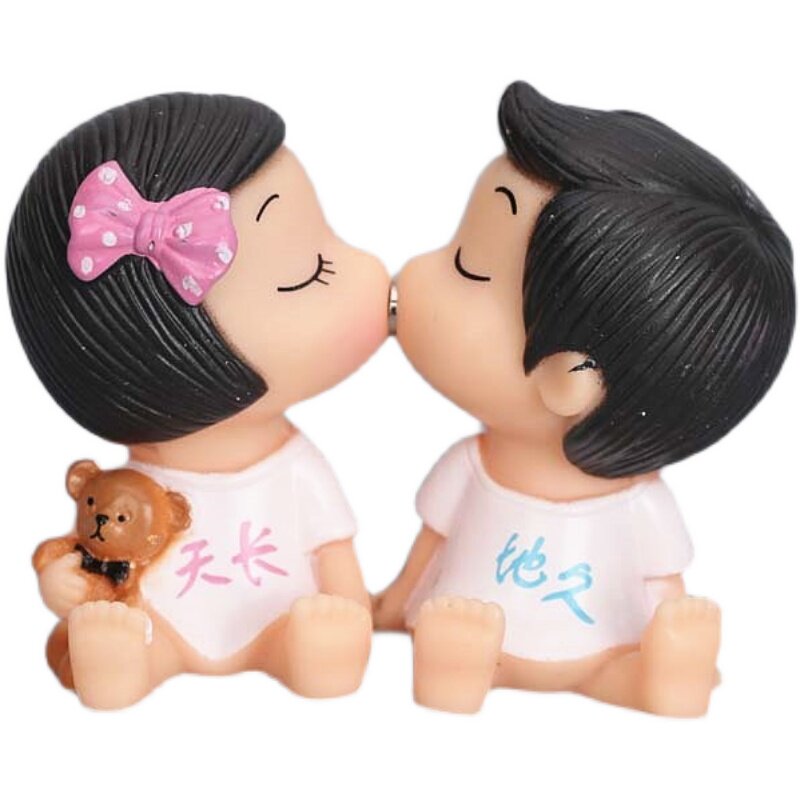 亲嘴娃娃蛋糕装饰摆件情侣告白结婚七夕情人节网红生日烘焙插件