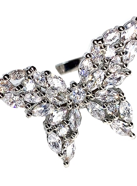 精巧小蝴蝶高级感网红少女锆石