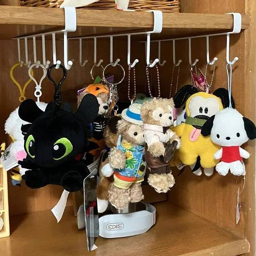 挂件收纳毛绒玩偶钥匙扣展示架环球影城无牙仔雪莉玫达菲家族周边