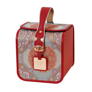 结婚喜糖山姆成品礼盒含糖订婚婚礼高级送同事糖果回礼专用伴手礼