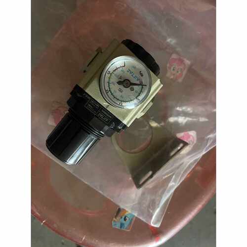 在线议价亚德客原装正品调压力表GAR20008S