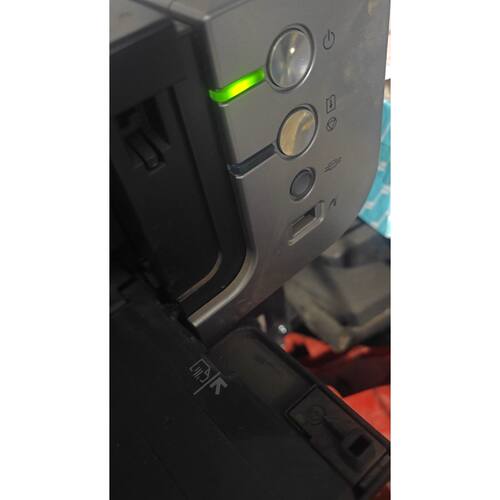 议价佳能PRO9000markii通电两个灯一直闪闪一会可维修