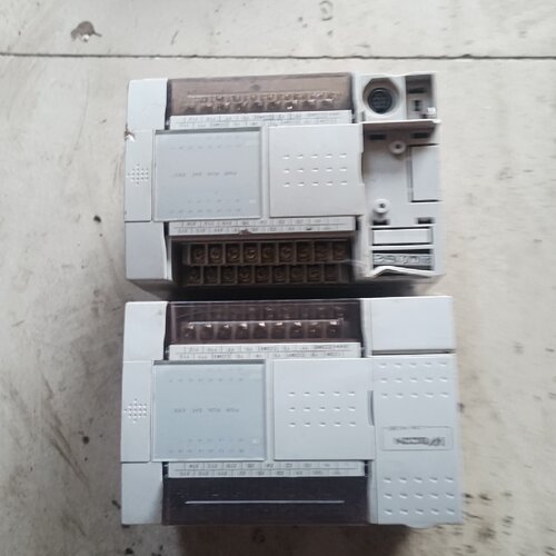 议价维控PLC控制器LX3V1412MTA两个260元一个可维修