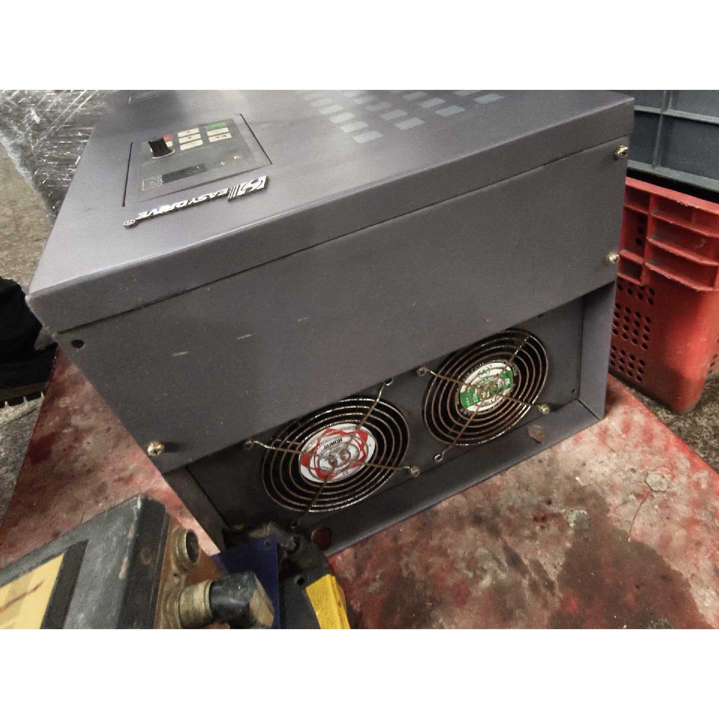 议价易驱CV3100变频器30KW/37KW