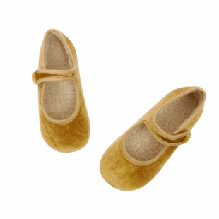 韩国童鞋2025女童秋季新款韩版金丝绒复古单鞋儿童新年公主奶奶鞋