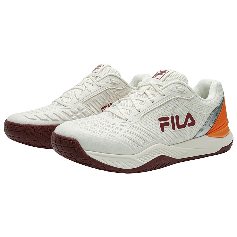 FILA斐乐女士TENNIS性能网球鞋