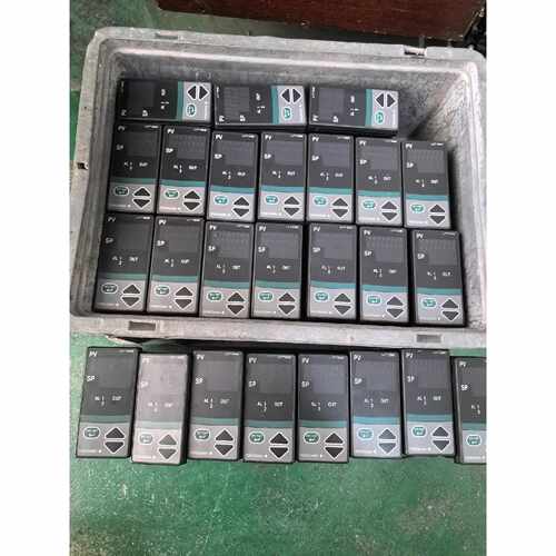 【请询价】YOKOGAWA横河UT152温控表温度控制器UT152V