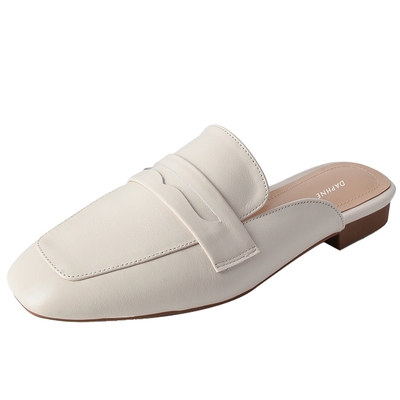 达芙妮一脚蹬外穿半包头皮拖鞋