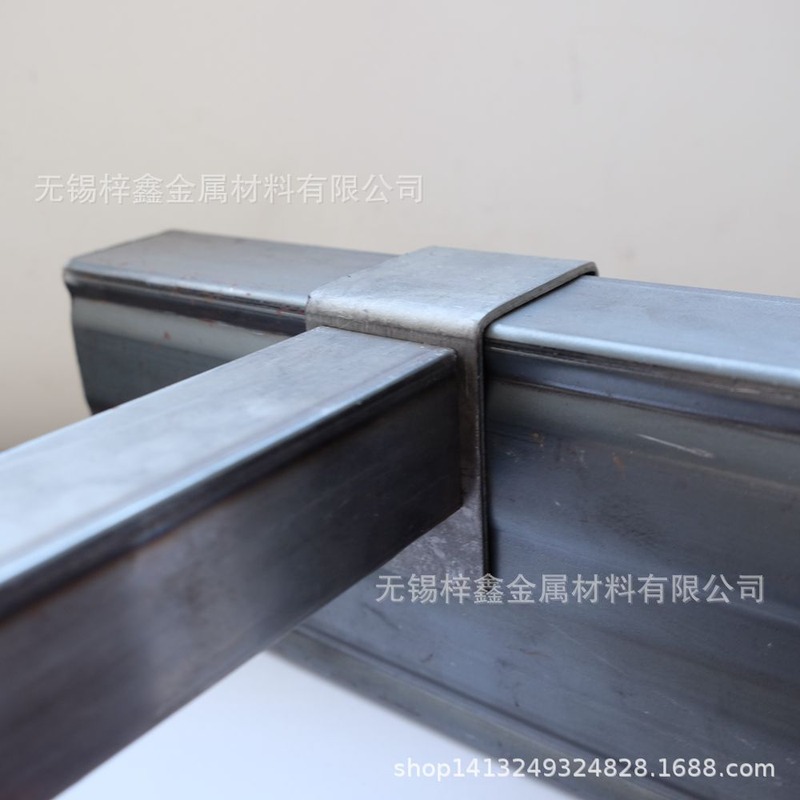 批发供应井子跨梁货架配件抱焊梁扣件U型片重型货架 横梁配件