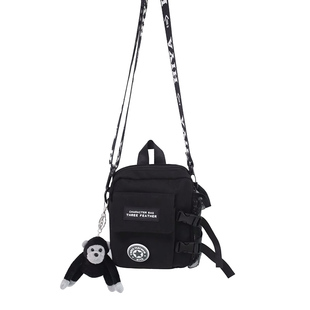 儿童斜挎包出游小背包外出小学生青少年中大童包包运动小挎包男孩