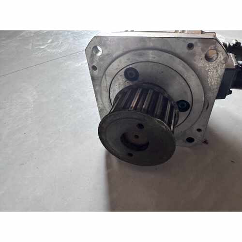 议价伺服电机HC-SFE102 1KW 3AC123V 6A适用