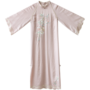 江南范新中式国风回门改良旗袍秋晨袍刺绣年轻款订婚敬酒服连衣裙