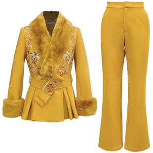 浒城古娘新款重工龙刺绣真兔毛领高贵长袖新中式国风套装女款秋冬