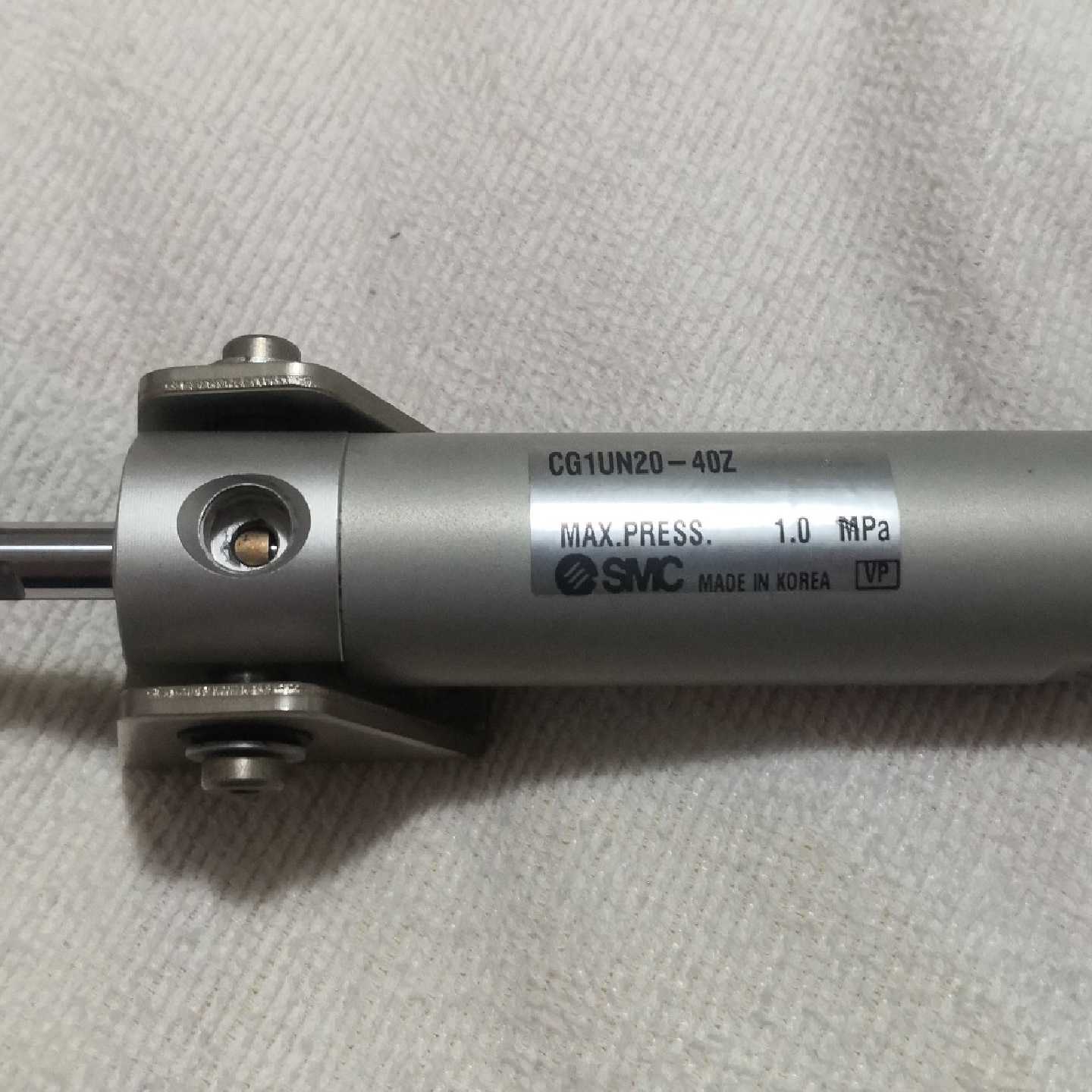 议价SMC气缸带支架CG1UN2040Z拆机件品相如图维修