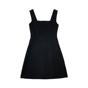 宽肩带方领吊带连衣裙女2026春夏新款法式气质修身显瘦纯欲a字裙