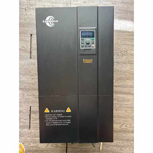 议价康沃变频器CDE3004T055G075P5575K维修